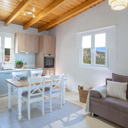 Vila Avlaki