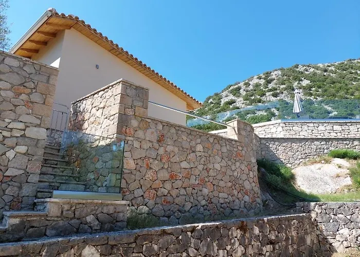 Avlaki